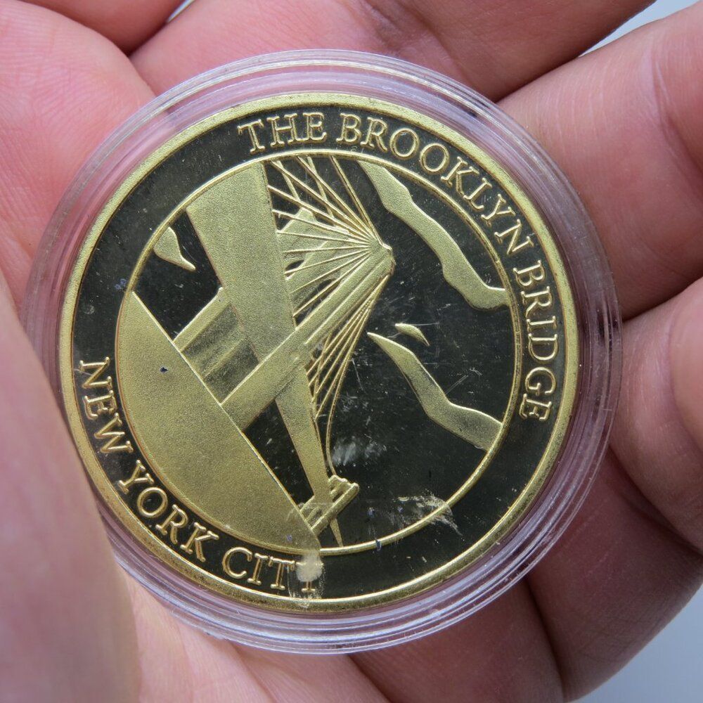 18k Gold Coin - Picture 2 of 3